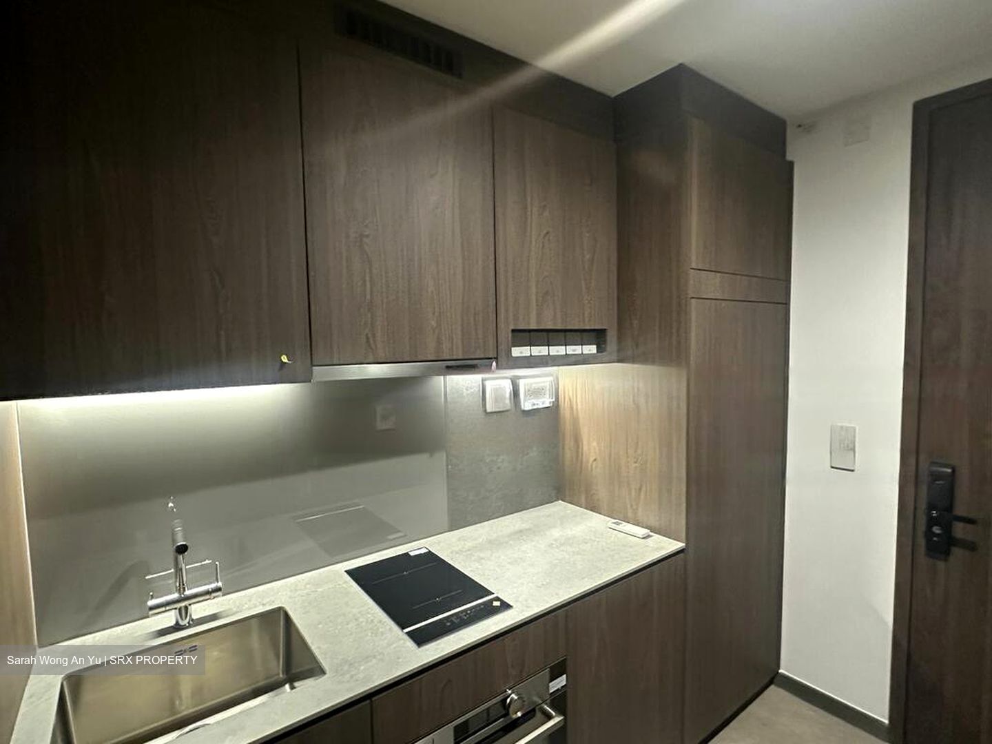 Midtown Modern (D7), Apartment #466852961